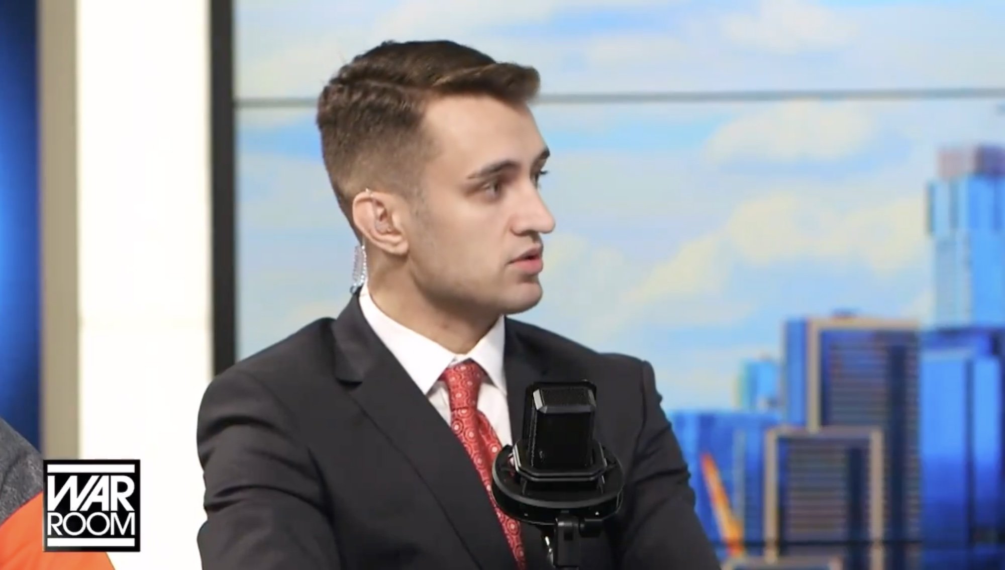 Anthony Rubin and Owen Shroyer discuss Muckraker's documentary Finding The Feds' Missing Children