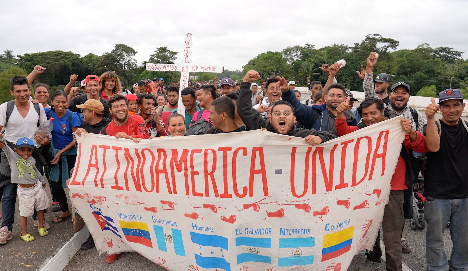 A caravan of illegal aliens in Mexico